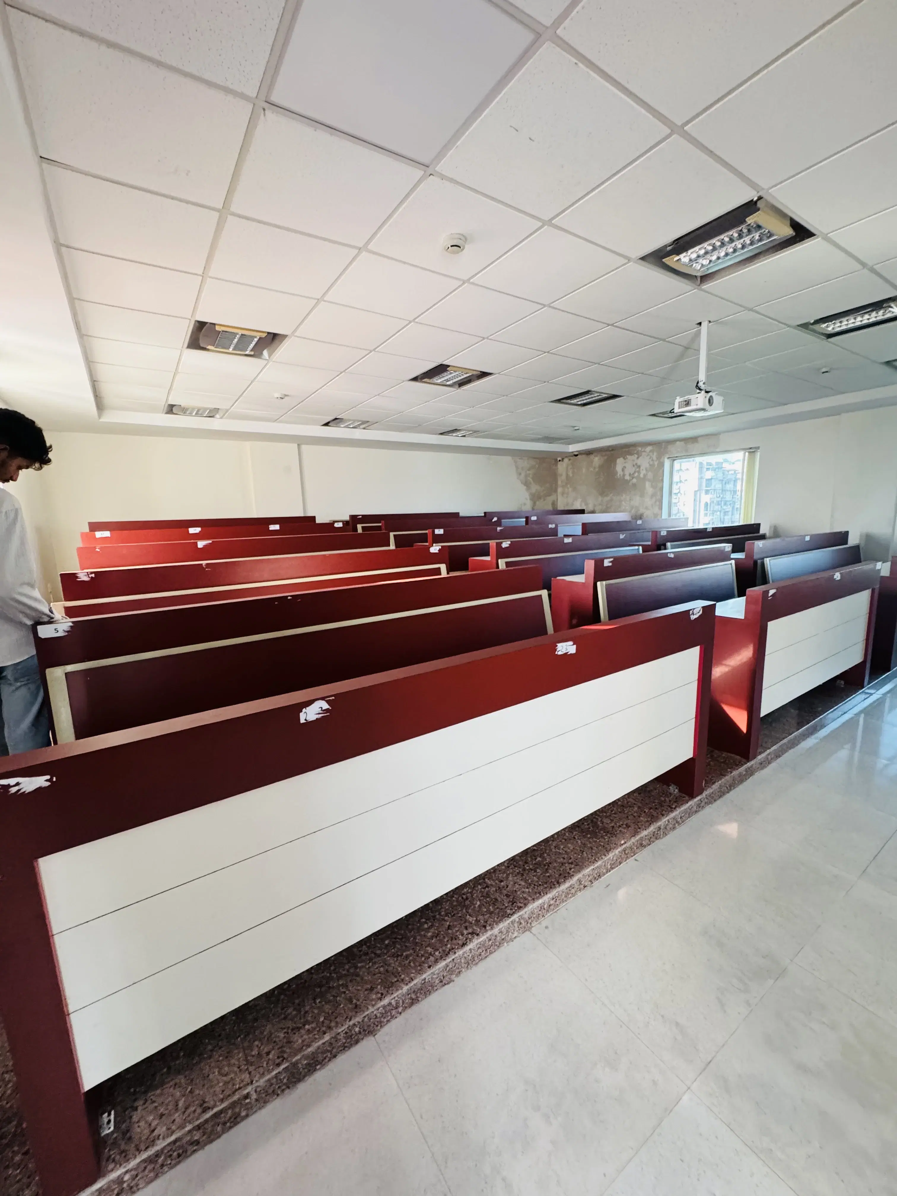 Fostiima Business School New Delhi Classroom photo 1